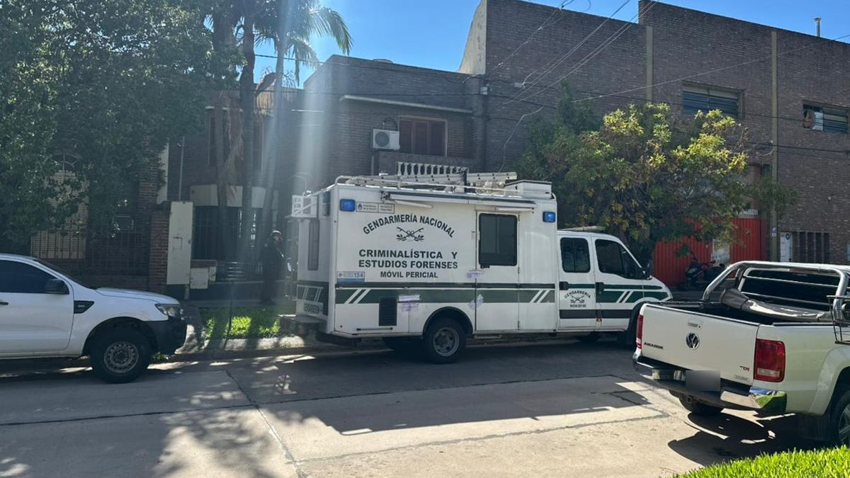 Agentes de la Gendarmer&iacute;a en uno de los domicilios que la Justicia dio la orden de allanar.&nbsp;