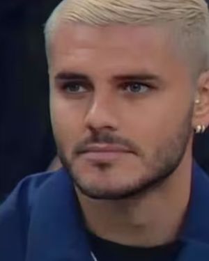 Mauro Icardi pretende la tutela de sus hijas en Turquía, mientras el entorno de Wanda Nara exige que el proceso continúe en el país. Mauro Icardi pretende la tutela de sus hijas en Turquía, mientras el entorno de Wanda Nara exige que el proceso continúe en el país.