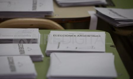 Se hará una sola fila para votar. Se hará una sola fila para votar.