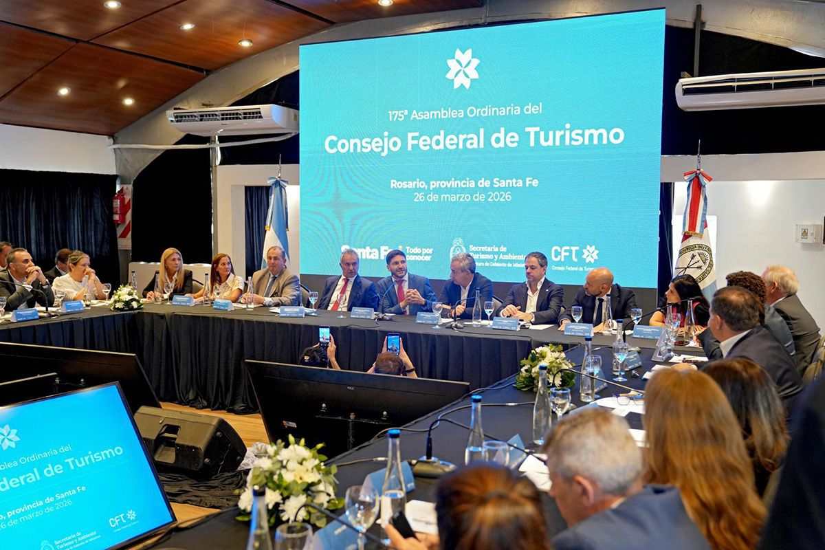 “Durante años la pasamos muy mal, y los congresos, las reuniones y los eventos no venían a Rosario porque tenían miedo”, recordó el gobernador Maximilano Pullaro. “Durante años la pasamos muy mal, y los congresos, las reuniones y los eventos no venían a Rosario porque tenían miedo”, recordó el gobernador Maximilano Pullaro.
