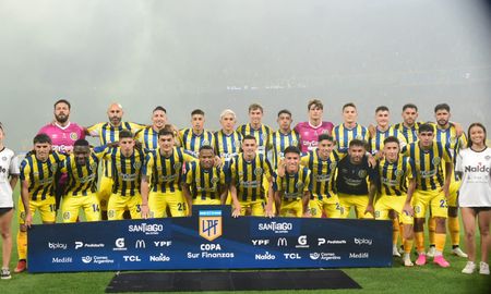 El equipo de Rosario Central que se consagró campeón de la Copa de la Liga 2023. El equipo de Rosario Central que se consagró campeón de la Copa de la Liga 2023.