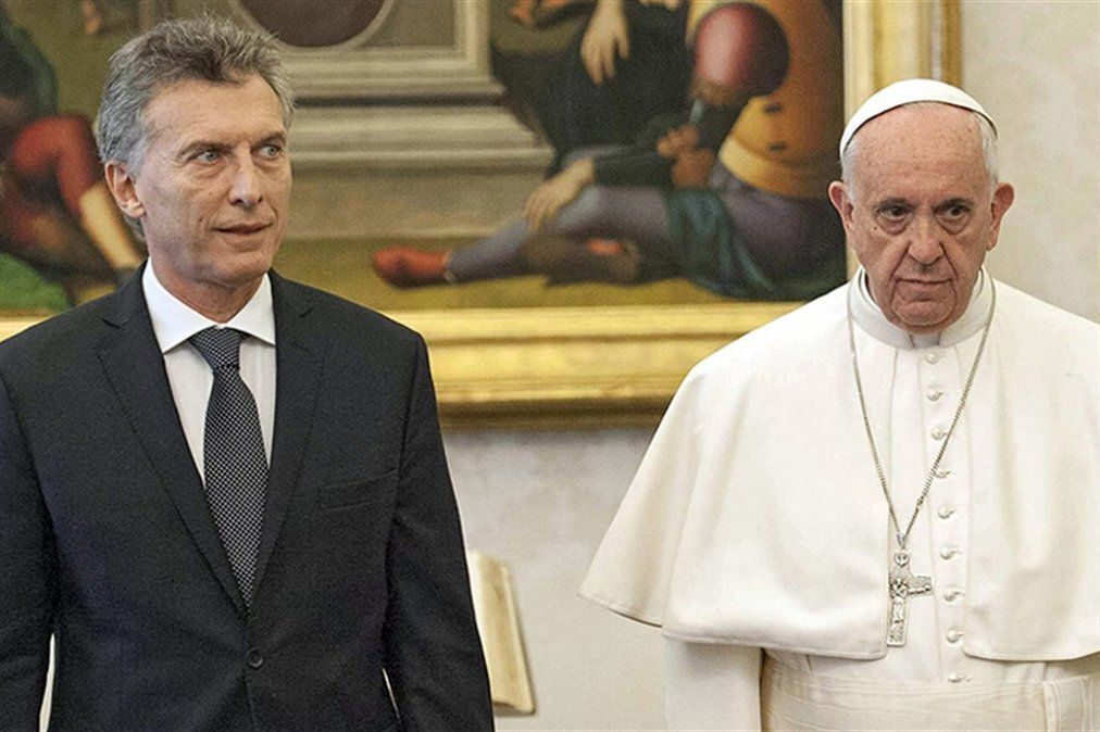 El Gobierno vinculó el pedido de disculpas papal con la postergada visita a la Argentina