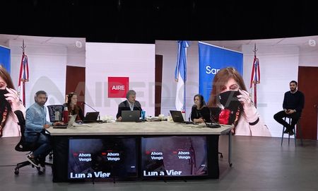La ministra de Educación, Adriana Cantero, adelantó que analizarán la vuelta a la presencialidad en secundarias para la semana que viene. La ministra de Educación, Adriana Cantero, adelantó que analizarán la vuelta a la presencialidad en secundarias para la semana que viene.