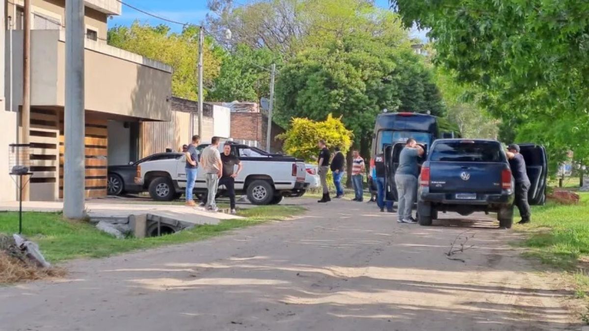 Una mujer y un hombre fueron asesinados en una casa en Reconquista