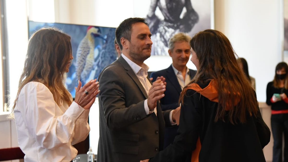 El Foro Federal de Bienestar Animal, tiene como objetivo fomentar el diálogo con referentes de la sociedad civil para construir e impulsar una ley que proteja y mejore las condiciones de vida de los animales.