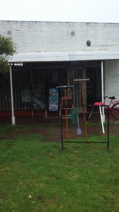 Intentaron robar en un local en Santo Tomé y gatillaron tres veces contra el hijo de los dueños