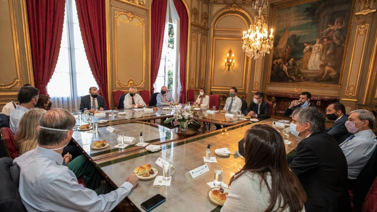 Antes de emprender viaje rumbo a la Argentina, Stanley formó parte de la delegación estadounidense que participó de las reuniones bilaterales con funcionarios del Gobierno nacional en Washington. 
