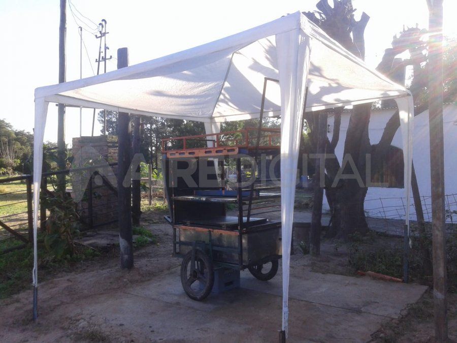 El carrito que Eduardo espera recuperar para seguir trabajando