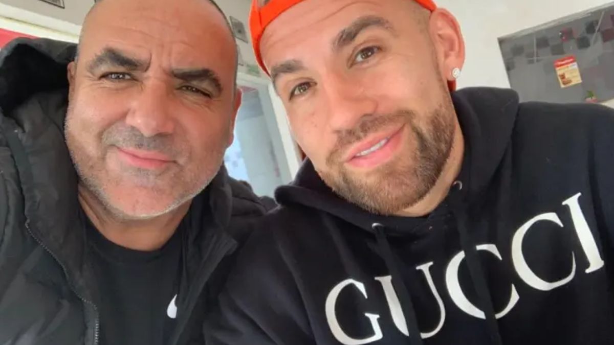 Mart&iacute;n Senoda y Nicol&aacute;s Otamendi.
