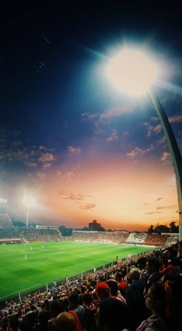 Los últimos atardeceres en su casa. La pandemia los paró