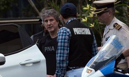 macri pidio investigar quien filtro el video de la detencion de boudou macri pidio investigar quien filtro el video de la detencion de boudou