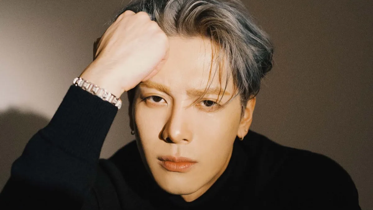 Jackson Wang es uno de los temas candentes en las diferentes redes sociales.