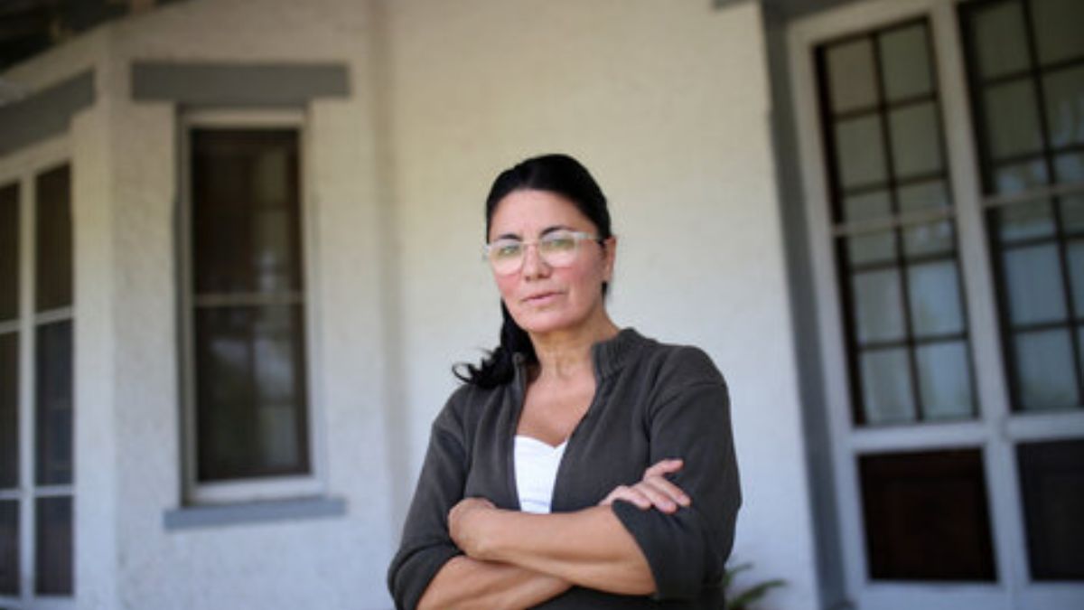 Dolores decidió romper el pacto de silencio familiar para denunciar el ocultamiento de serias irregularidades. Dolores decidió romper el pacto de silencio familiar para denunciar el ocultamiento de serias irregularidades.