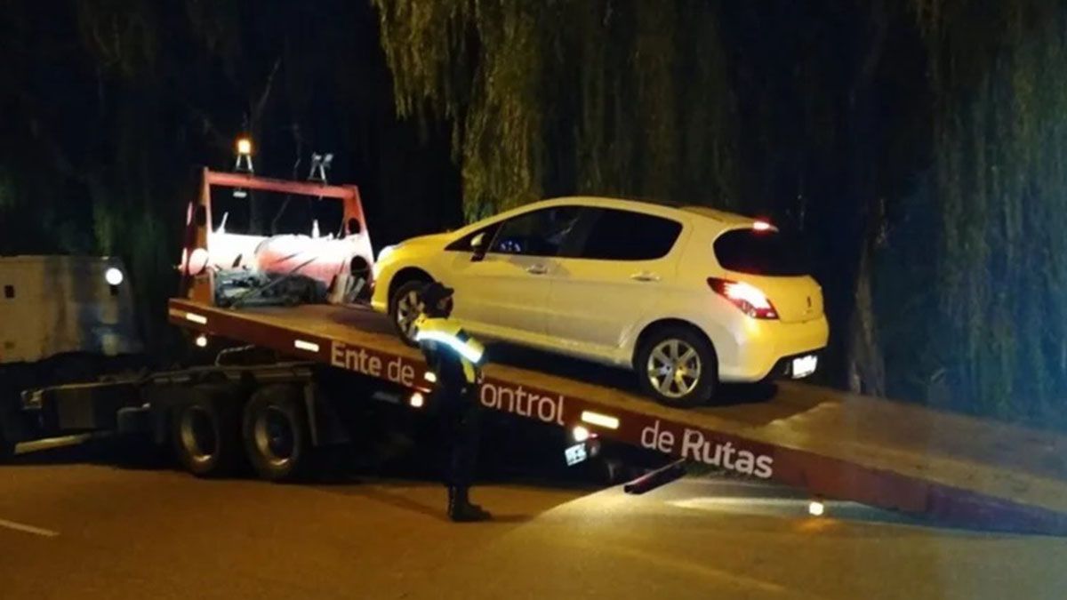 El Peugeot 308 del colaborador del juez Estrada fue retenido. La droga que tenía fue incautada. Foto: Policía de San Luis