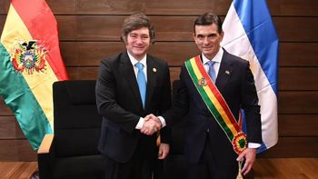 Luego de su paso por los Estados Unidos, el presidente Javier Milei estuvo en la ceremonia junto a su hermana Karina y el canciller Pablo Quirno.