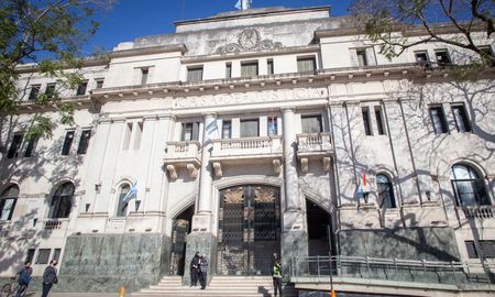 El veredicto tendrá lugar en los tribunales de la ciudad de Santa Fe. El veredicto tendrá lugar en los tribunales de la ciudad de Santa Fe.
