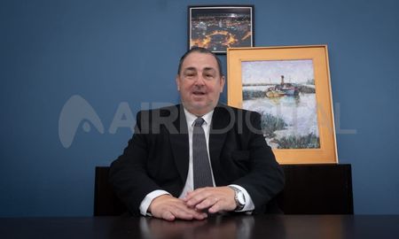 Juan Pablo Poletti ingresó por primera vez a su despacho en la Municipalidad de la ciudad de Santa Fe. Juan Pablo Poletti ingresó por primera vez a su despacho en la Municipalidad de la ciudad de Santa Fe.