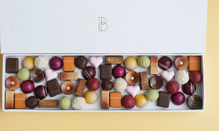 cuanto sale una caja de bombones surtidos en la pasteleria betular patissier en junio 2025 cuanto sale una caja de bombones surtidos en la pasteleria betular patissier en junio 2025