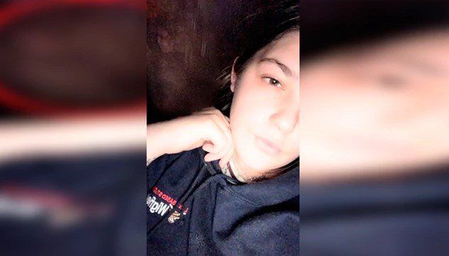 Subió una selfie y se volvió viral por un escalofriante detalle