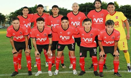 Romang FC arrancó ganando su primer partido de la Liga Reconquistense de Fútbol. Foto: prensa Romang FC.
