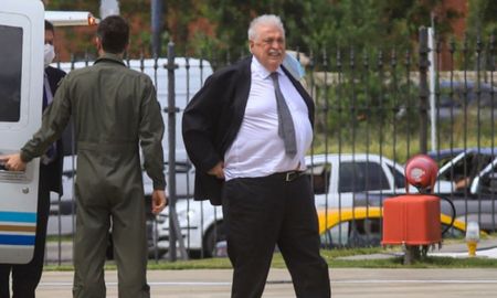 El exministro de Salud defendió su gestión y dijo que no volvería a ejercer un cargo público. El exministro de Salud defendió su gestión y dijo que no volvería a ejercer un cargo público.