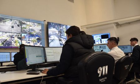 La nueva ley permitió optimizar recursos policiales, mejorar el patrullaje y acortar los tiempos de respuesta ante emergencias reales. La nueva ley permitió optimizar recursos policiales, mejorar el patrullaje y acortar los tiempos de respuesta ante emergencias reales.