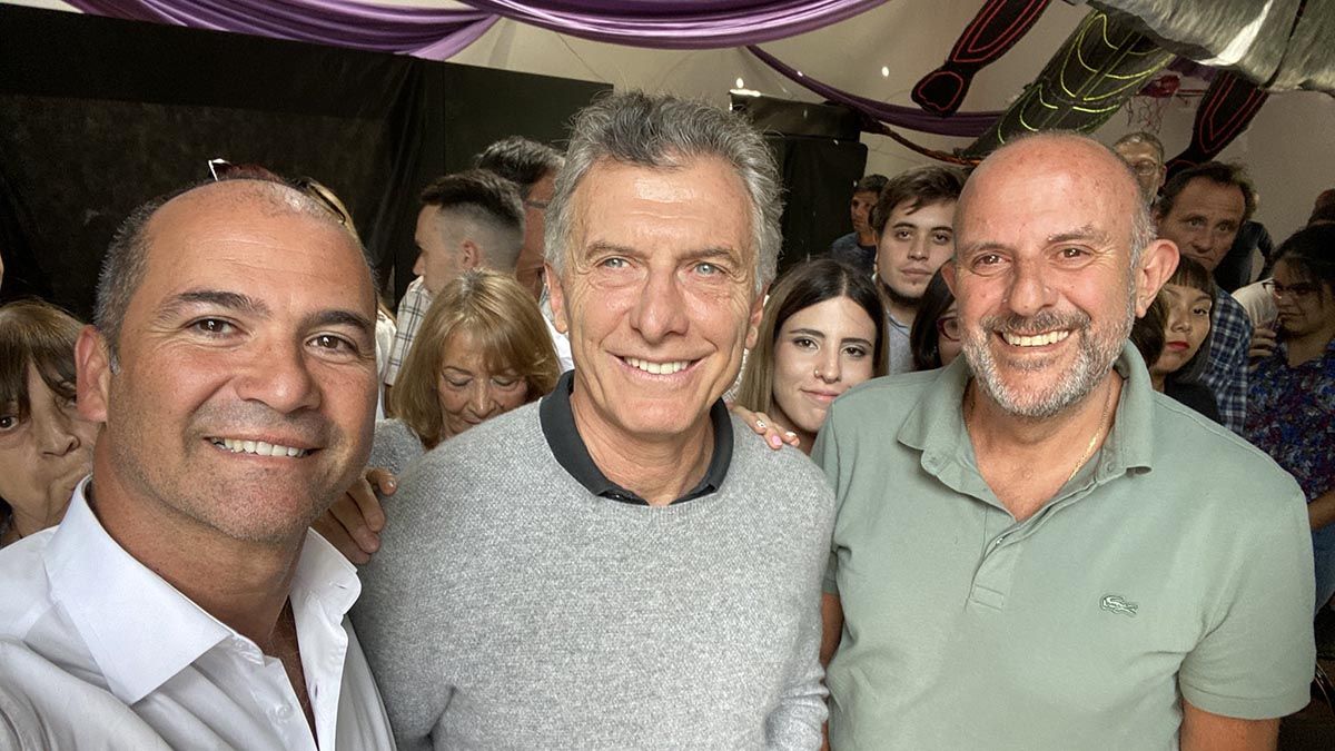 Macri en una reuni&oacute;n en R&iacute;o Negro este s&aacute;bado.