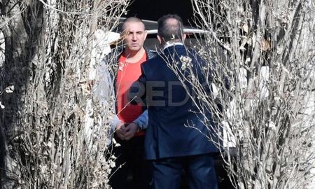 Pillín cambió de recorrido y fue a ese lugar donde lo emboscaron y parecía todo preparado. Pillín cambió de recorrido y fue a ese lugar donde lo emboscaron y parecía todo preparado.