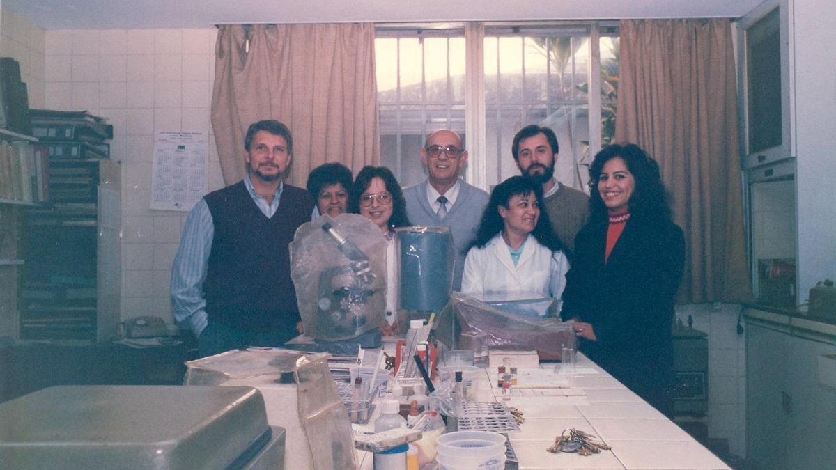 Foto histórica de los inicios de Alkemy Laboratorios. Foto histórica de los inicios de Alkemy Laboratorios.