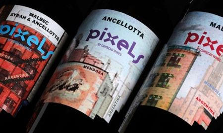 Pixels es el vino joven de la Bodega Corbeau Pixels es el vino joven de la Bodega Corbeau