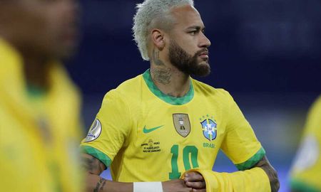 Neymar habló luego del triunfo de Brasil frente a Perú y reveló que le gustaría jugar la final de la Copa América ante Argentina. Neymar habló luego del triunfo de Brasil frente a Perú y reveló que le gustaría jugar la final de la Copa América ante Argentina.