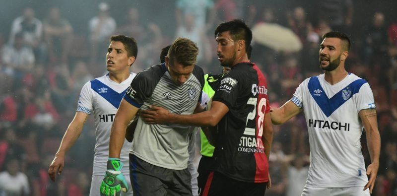 Colón iría con un cambio para enfrentar a Vélez