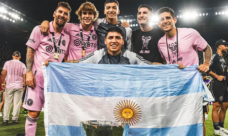 ¿Boca o River?: juega con Lionel Messi en Inter Miami y confesó en qué equipo le gustaría jugar. ¿Boca o River?: juega con Lionel Messi en Inter Miami y confesó en qué equipo le gustaría jugar.