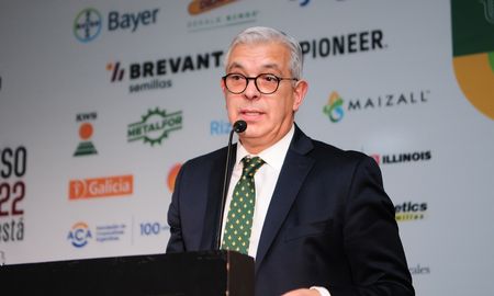 En diálogo con AIRE, Julián Domínguez, asesor del Ministerio de Hacienda de la Nación aseguró que es central defender al sector productivo. En diálogo con AIRE, Julián Domínguez, asesor del Ministerio de Hacienda de la Nación aseguró que es central defender al sector productivo.