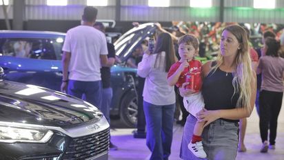 El Salón del Automóvil 2026 arrancó con una convocatoria masiva y puso a Funes en el centro de la escena
