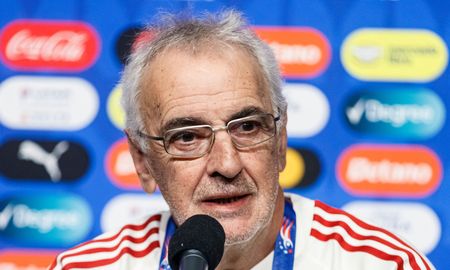 Jorge Fossati, entrenador de la selección de Perú.