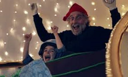 Natalia Oreiro y Diego Peretti protagonizan una comedia negra para ir a ver al cine . Natalia Oreiro y Diego Peretti protagonizan una comedia negra para ir a ver al cine .