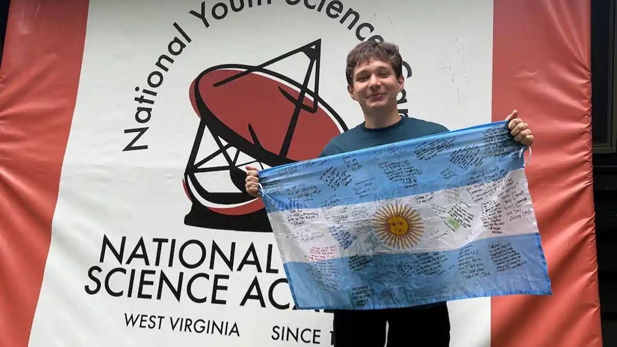 El estudiante que deja huella: Gastón Díaz entre los finalistas del Global Student Prize 2025