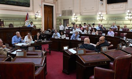 La ley orgánica de municipios tiene tratamiento con preferencia para el 9 de abril en la Cámara de Diputados de Santa Fe. La ley orgánica de municipios tiene tratamiento con preferencia para el 9 de abril en la Cámara de Diputados de Santa Fe.