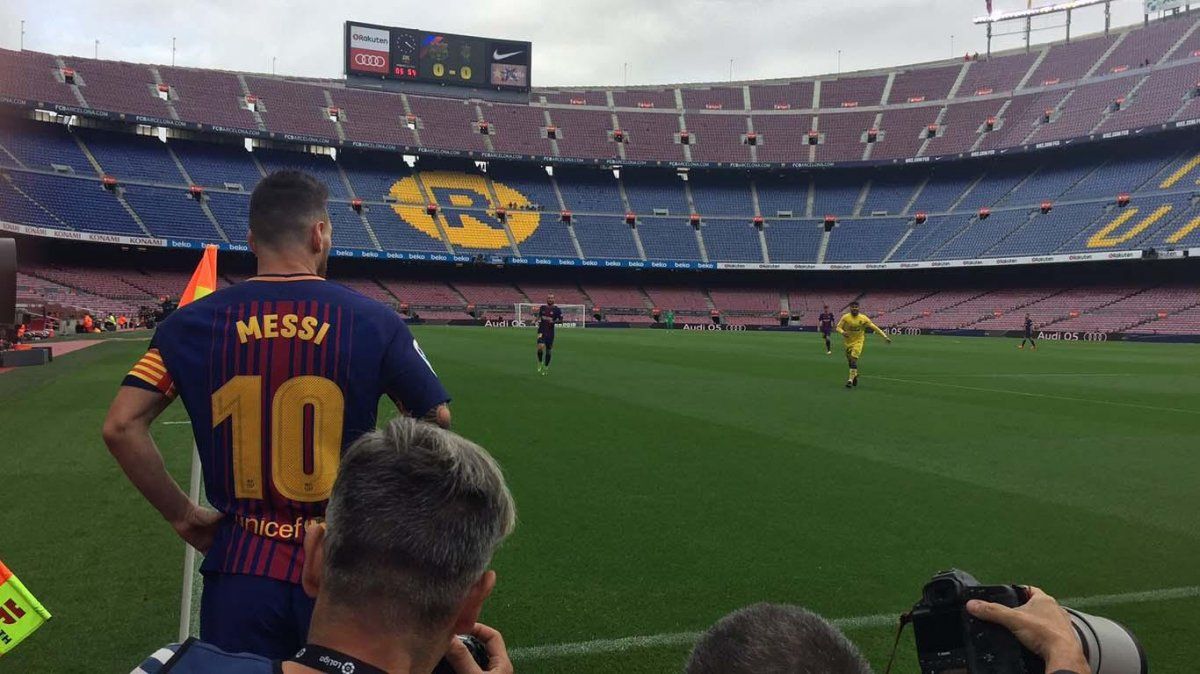 En España planean volver al fútbol sin público en las tribunas, pero con parlantes para ambientar