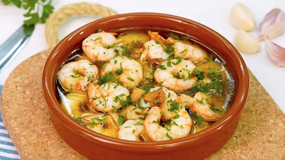 Gambas al ajillo: la receta española fácil y rápida con solo 4 ingredientes