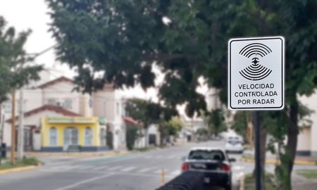 Desde el Tribunal de Faltas sostuvieron que el objetivo del radar es reducir accidentes y no aumentar la recaudación por multas. Desde el Tribunal de Faltas sostuvieron que el objetivo del radar es reducir accidentes y no aumentar la recaudación por multas.