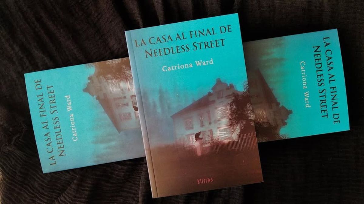 El terror psicológico se mezcla con el desconcierto en La casa al final de Needless Street de Catriona Ward. El terror psicológico se mezcla con el desconcierto en La casa al final de Needless Street de Catriona Ward.
