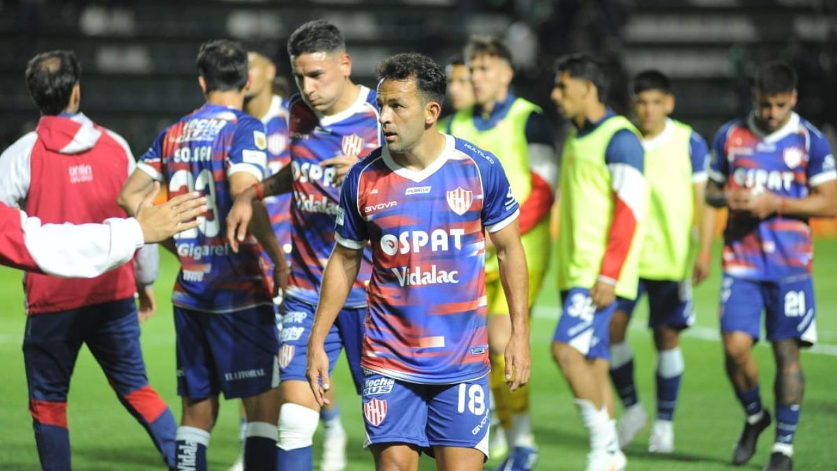 Unión y Banfield empataron 0 a 0 en el Florencio Sola por la fecha 10 de la Liga Profesional.