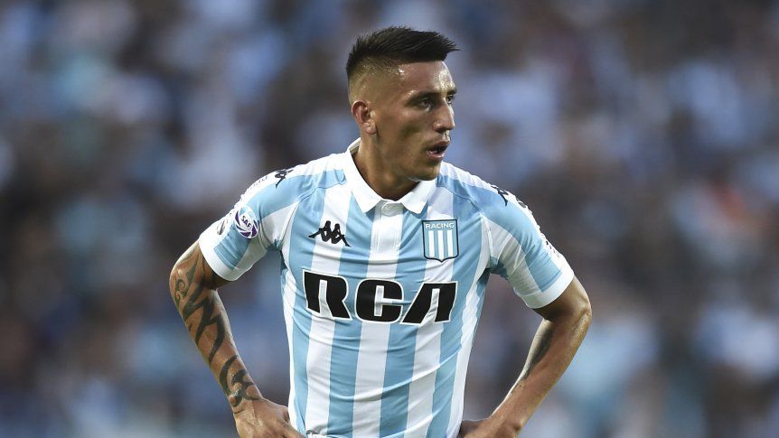 Ricardo Centurión se entrena con la Reserva