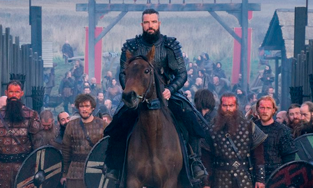 La primera temporada de Vikingos: Valhalla debutó el pasado 25 de febrero y en su primera semana de estreno se mantuvo en el puesto número uno del Top 10 de Netflix, alcanzando 113.38 millones de horas vistas. La primera temporada de Vikingos: Valhalla debutó el pasado 25 de febrero y en su primera semana de estreno se mantuvo en el puesto número uno del Top 10 de Netflix, alcanzando 113.38 millones de horas vistas.