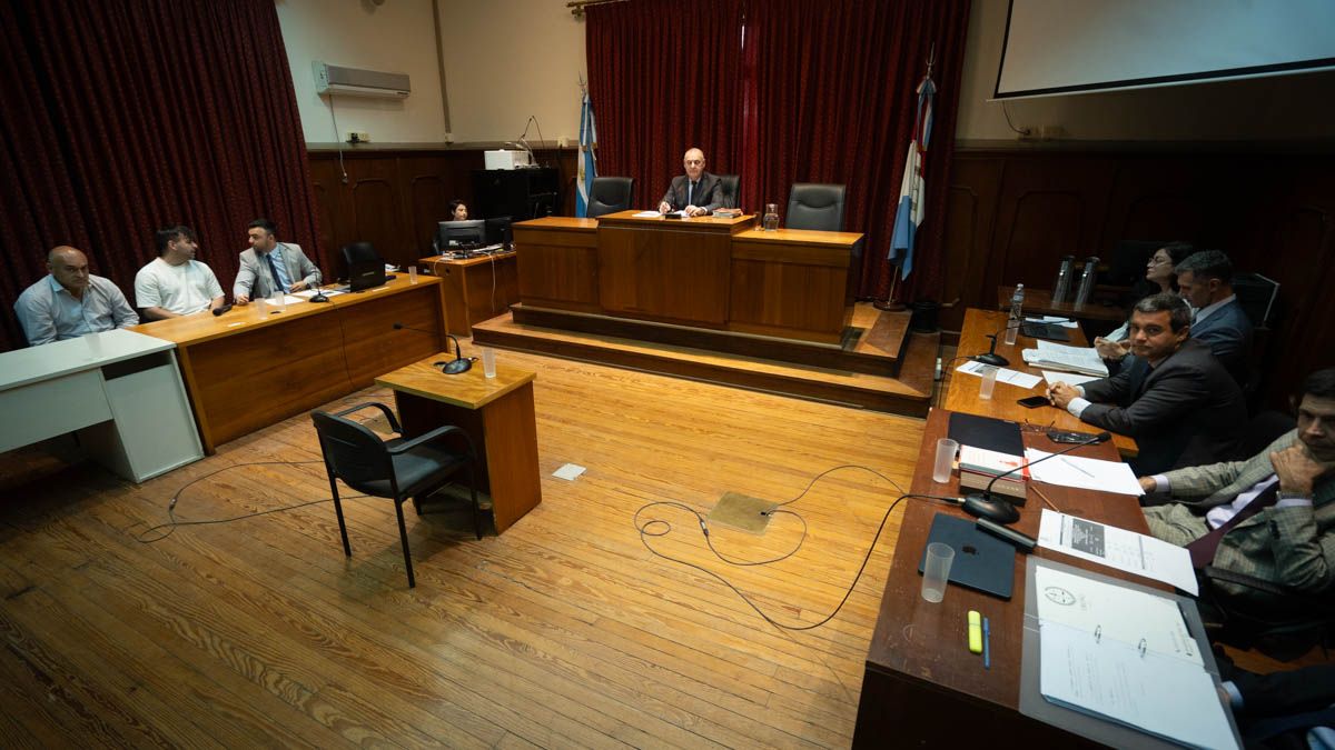 El debate se desarrolló en la sala 1 del primer piso de tribunales de Santa Fe. 