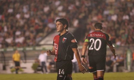 Ex Colón, el goleador que supera a Haland y Messi en el 2023 y no es citado por Lionel Scaloni Ex Colón, el goleador que supera a Haland y Messi en el 2023 y no es citado por Lionel Scaloni