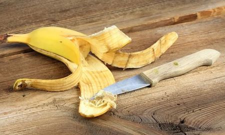 El secreto de la cáscara de banana que pocas personas conocen. El secreto de la cáscara de banana que pocas personas conocen.