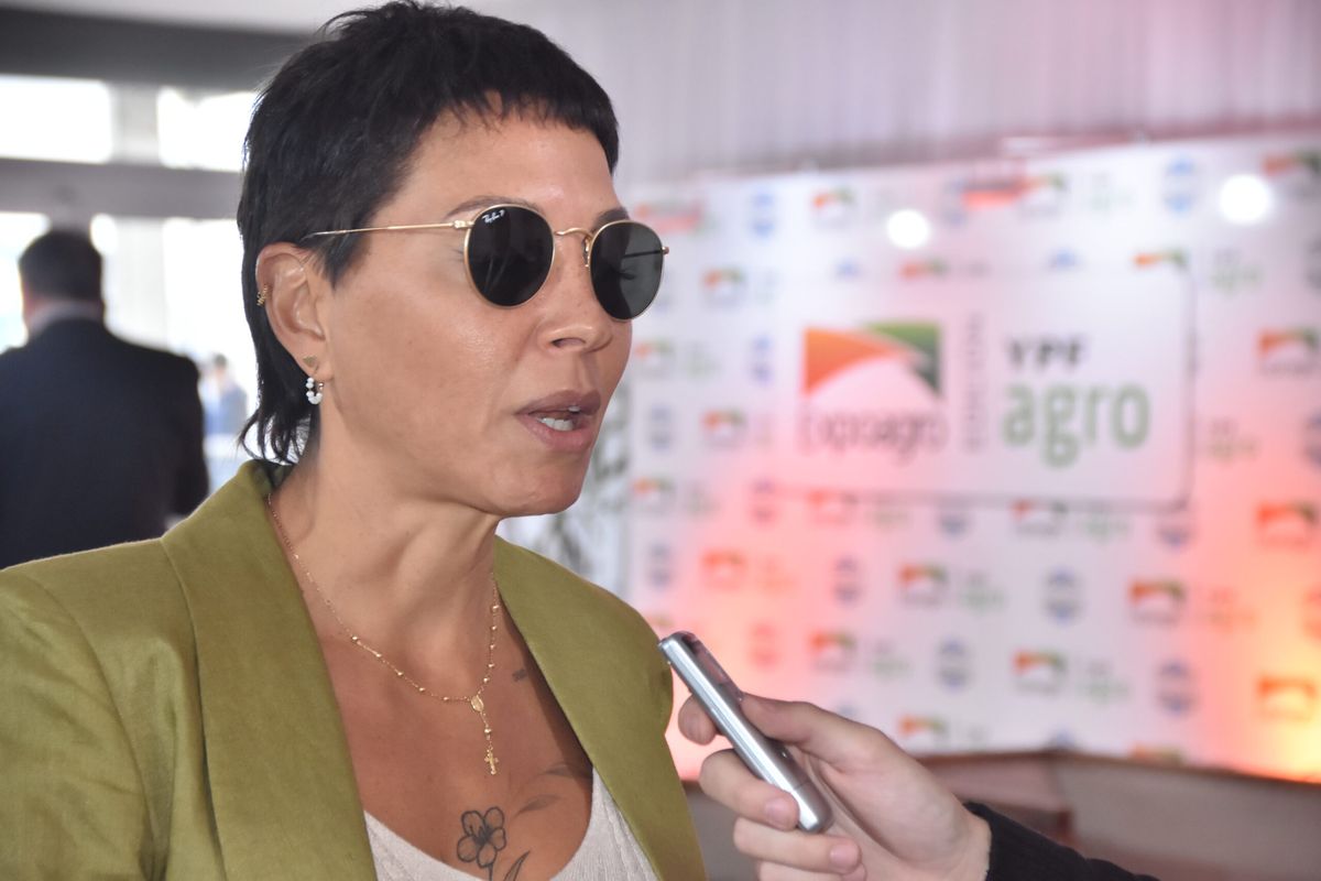 Intendenta de Quilmes, Mayra Mendoza. Intendenta de Quilmes, Mayra Mendoza.